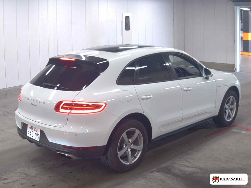 Porsche Macan 2017 z aukcji japońskiej