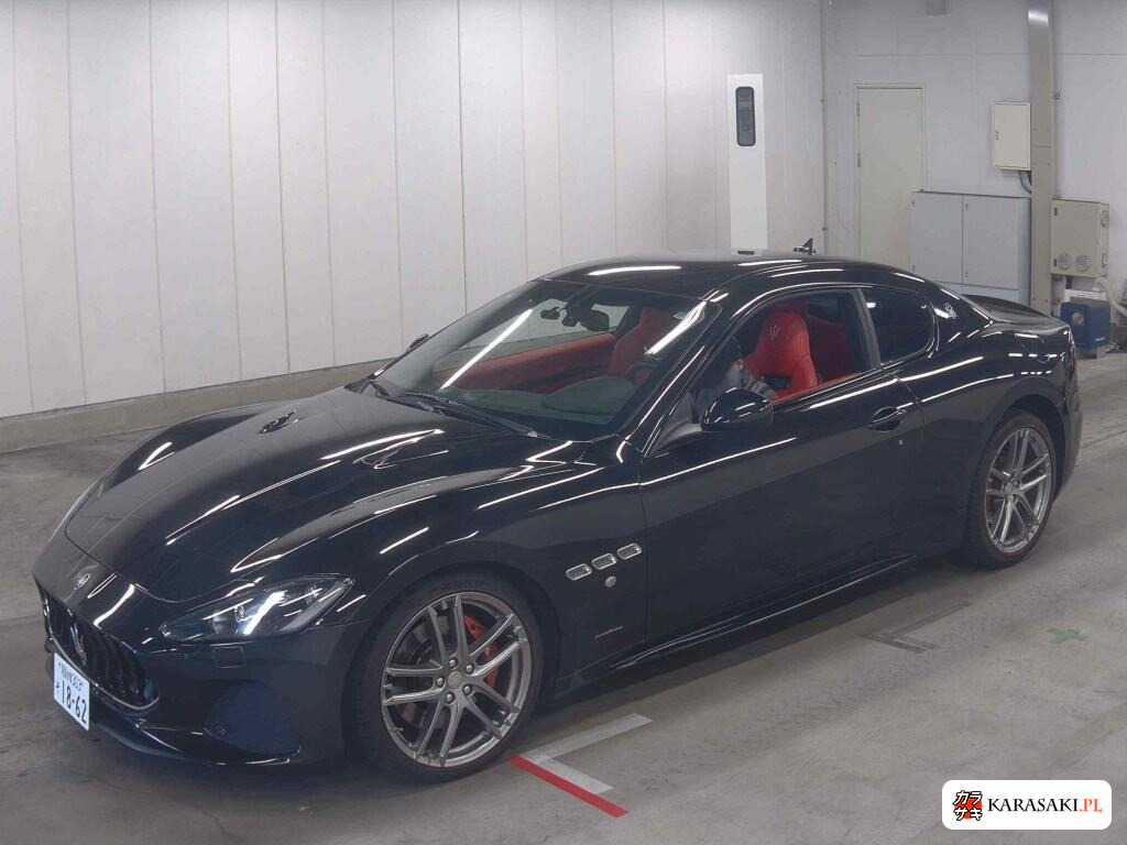 Maserati Granturismo 2019 z aukcji japońskiej