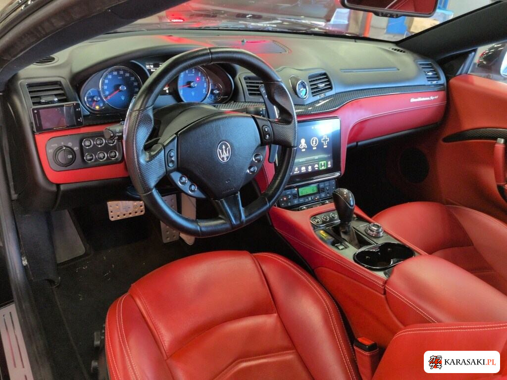 Maserati Granturismo 2019 z aukcji japońskiej