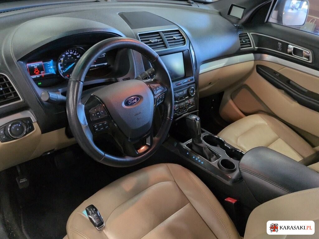 Ford Explorer 2016 z aukcji japońskiej