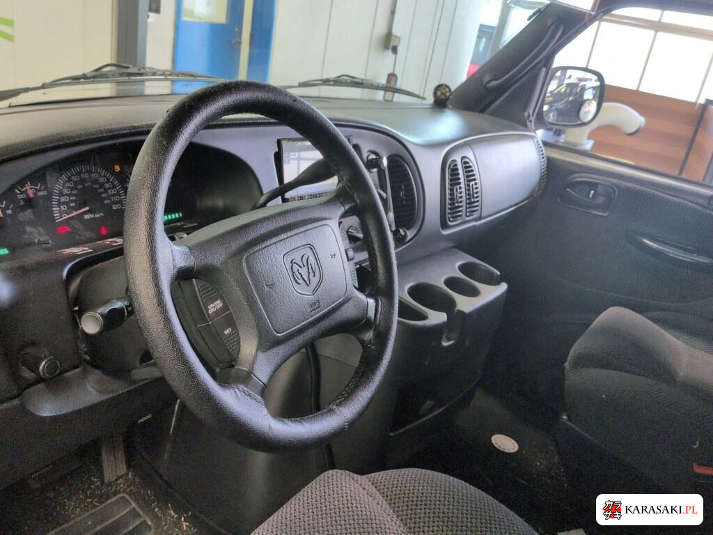 Dodge 2007 z aukcji japońskiej