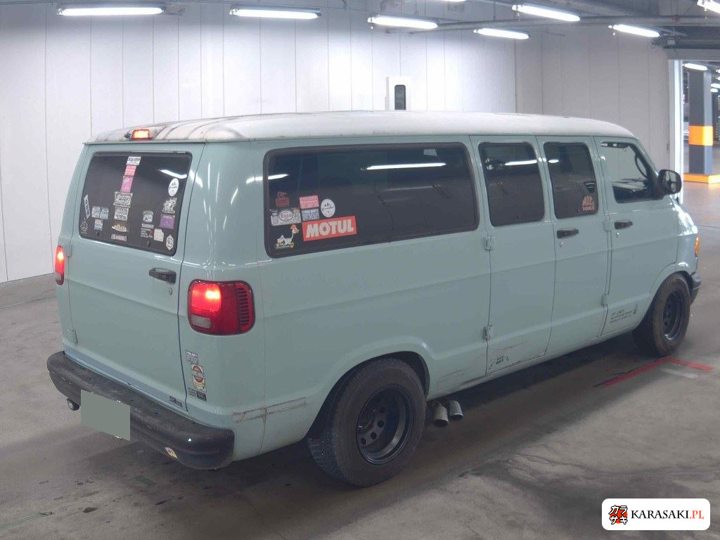 Dodge 2007 z aukcji japońskiej