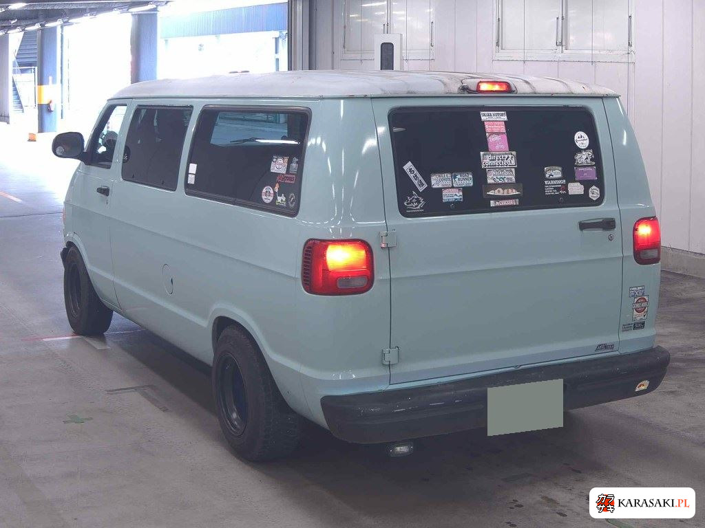 Dodge 2007 z aukcji japońskiej