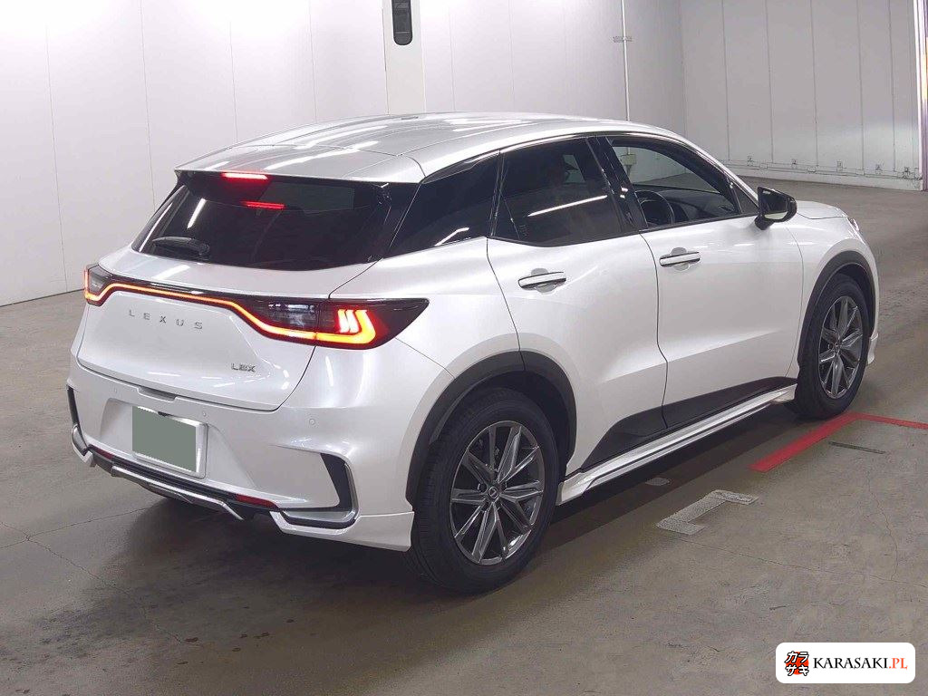 Lexus LBX 2024 z aukcji japońskiej