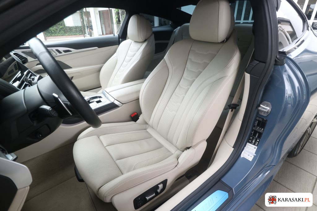 BMW 8 Series 2019 z aukcji japońskiej