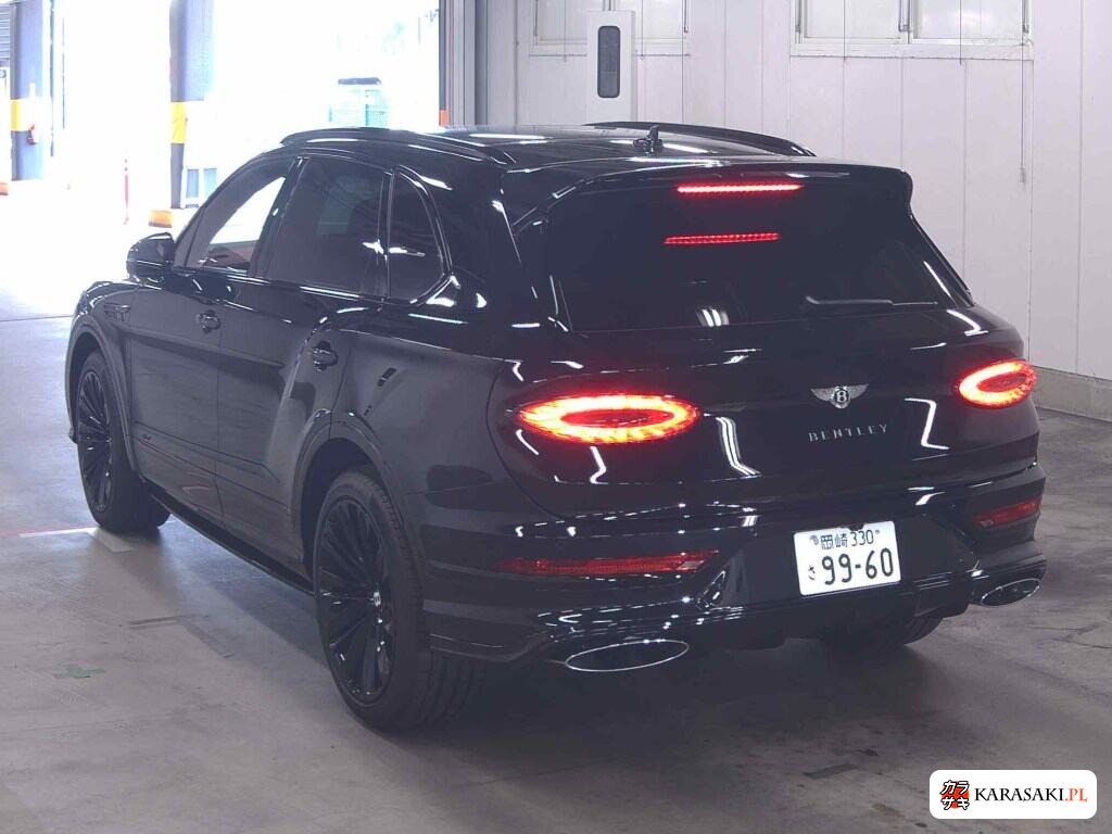 Bentley Bentayga 2022 z aukcji japońskiej