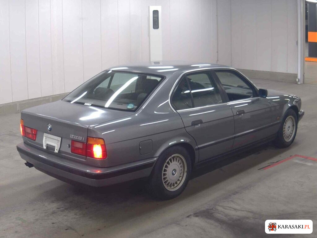 BMW 5 Series 1994 z aukcji japońskiej