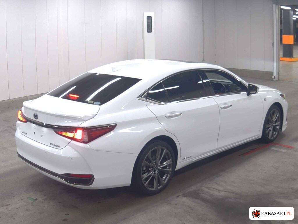 Lexus Es 2019 z aukcji japońskiej