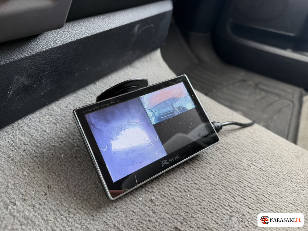 America Toyota Tundra 2012 z aukcji japońskiej