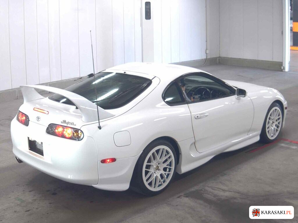 Toyota Supra 1996 z aukcji japońskiej