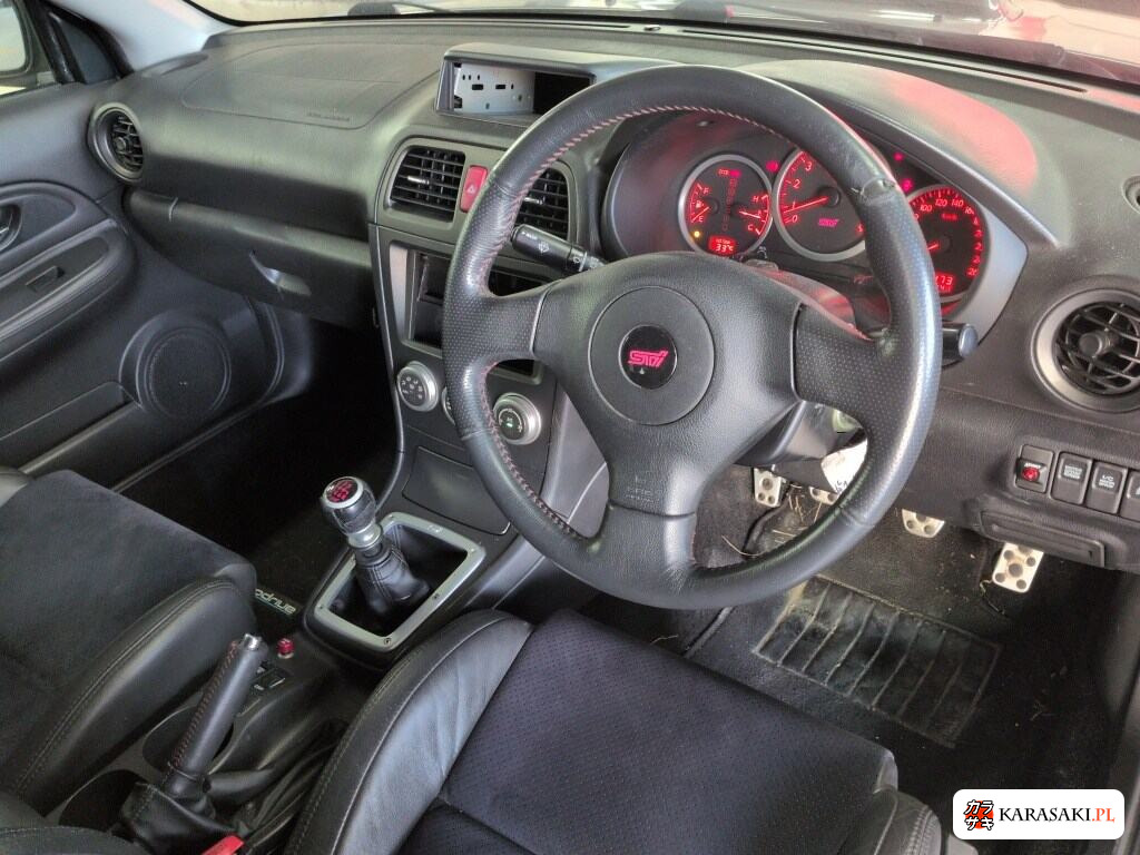 Subaru Impreza WRX 2007 z aukcji japońskiej