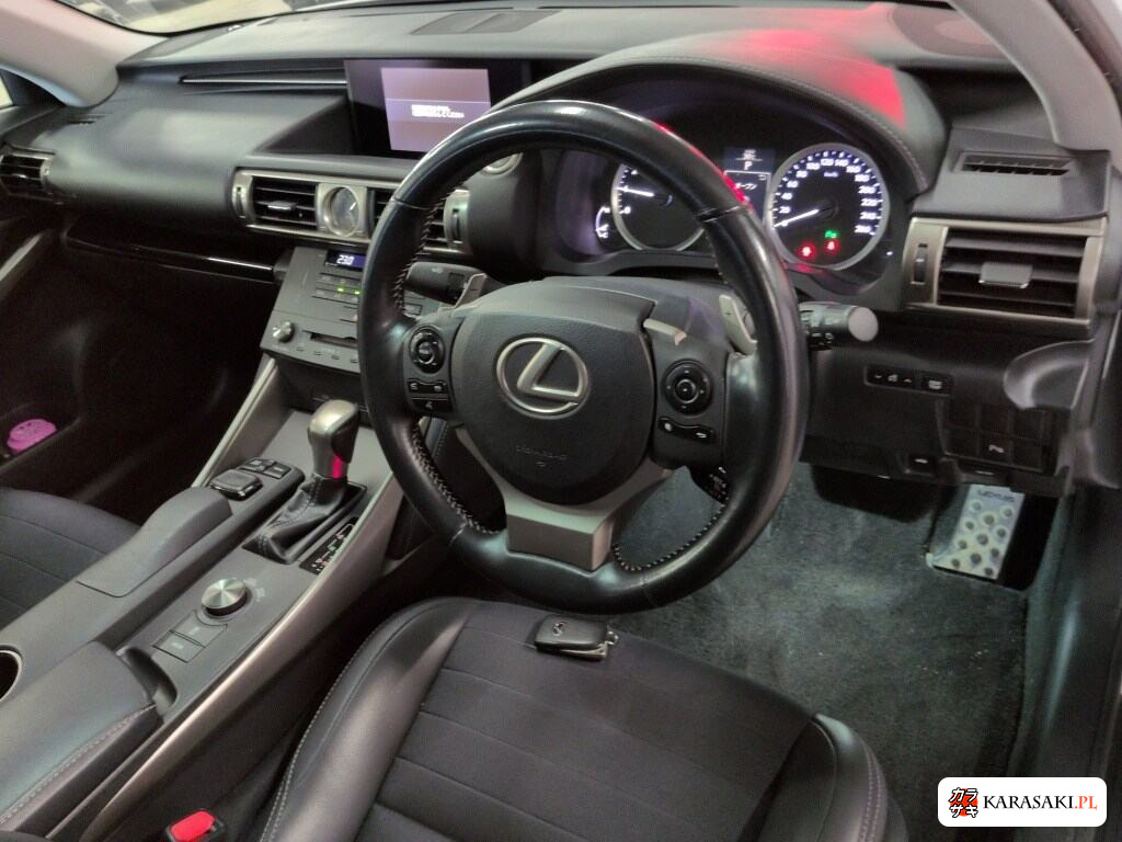 Lexus Is 2014 z aukcji japońskiej