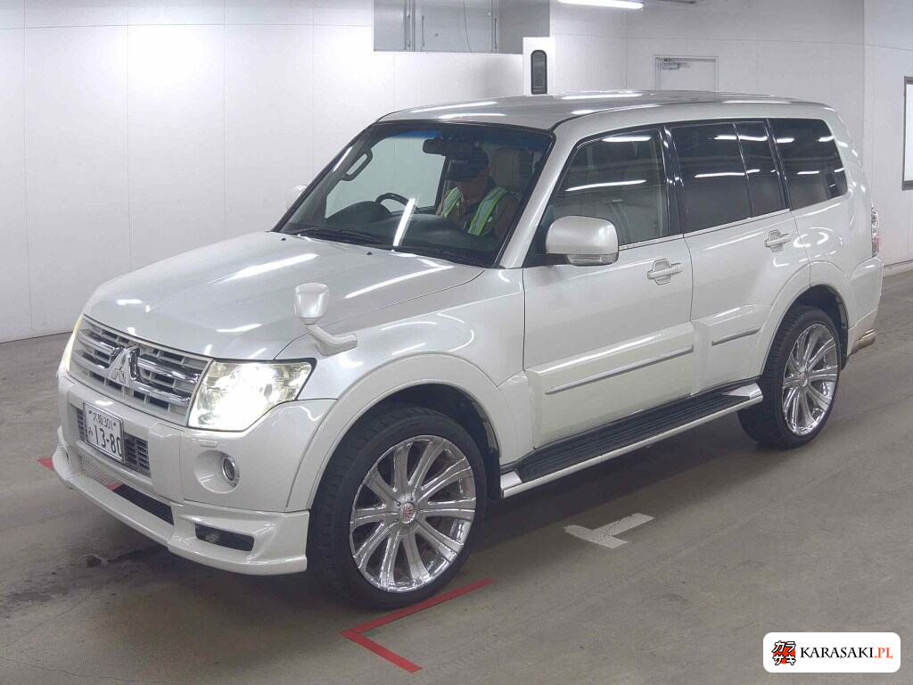 Mitsubishi Pajero 2006 z aukcji japońskiej