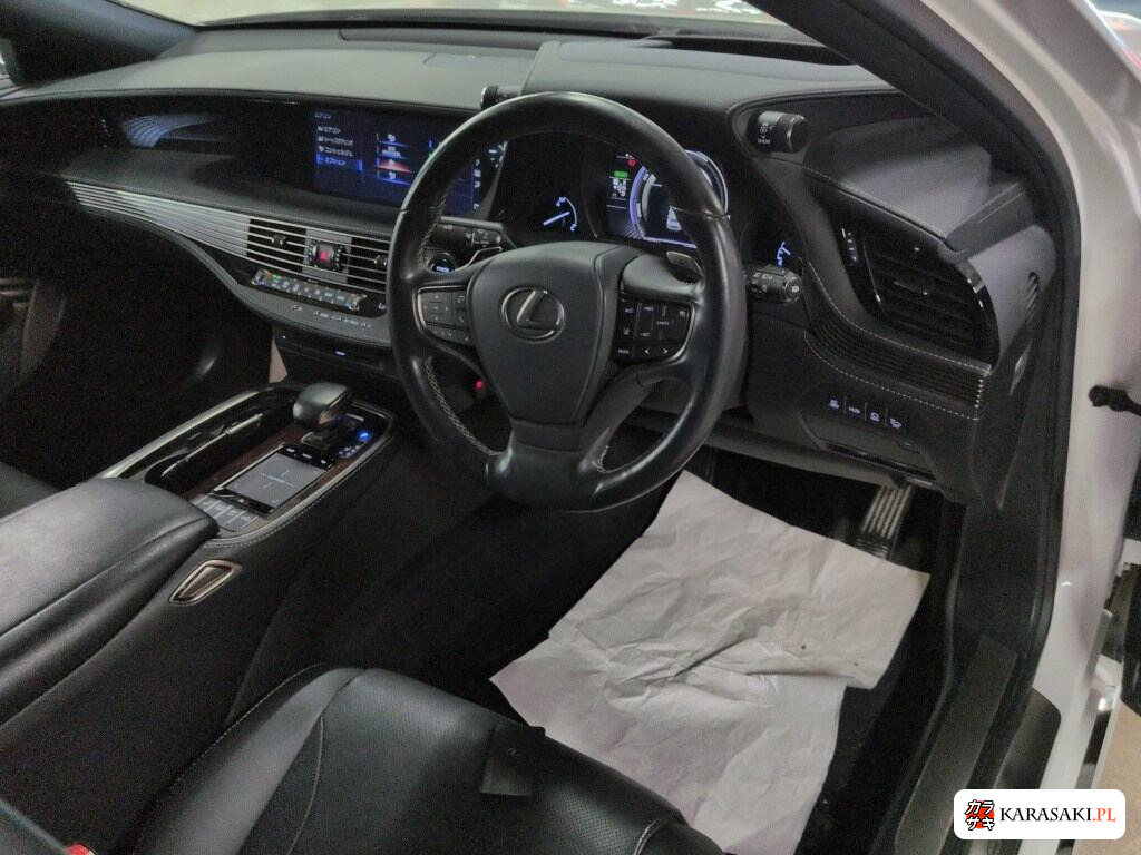 Lexus LS 2017 z aukcji japońskiej