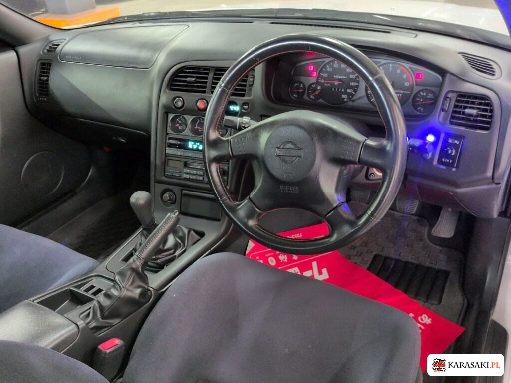 Nissan Skyline 1997 z aukcji japońskiej