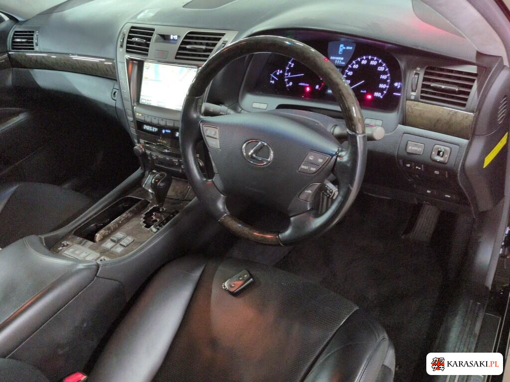 Lexus LS 2009 z aukcji japońskiej