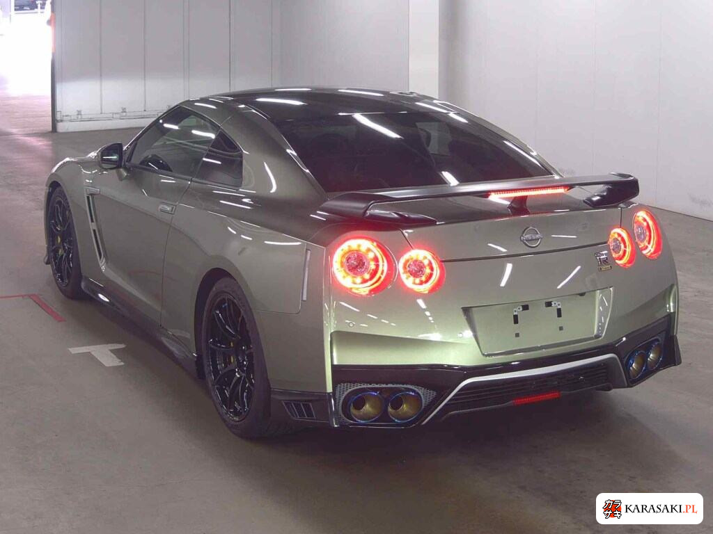 Nissan GT-R 2022 z aukcji japońskiej