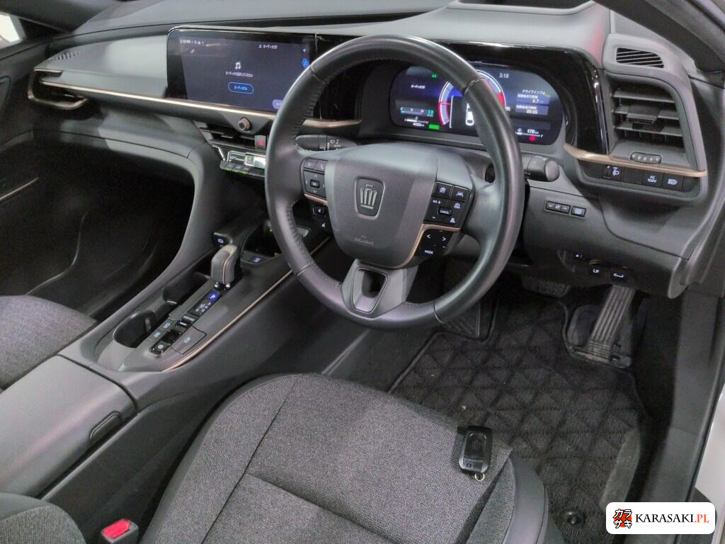Toyota Crown Crossover 2023 z aukcji japońskiej