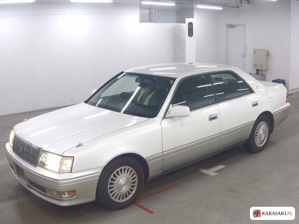Toyota Crown 1999 z aukcji japońskiej