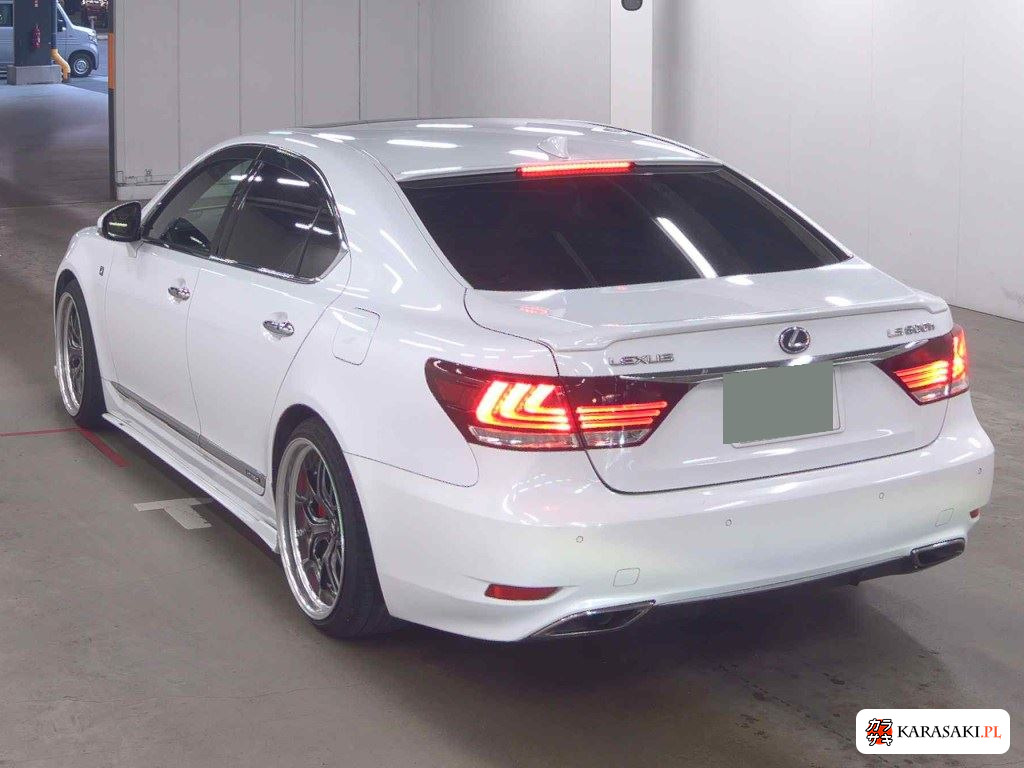 Lexus LS 2014 z aukcji japońskiej