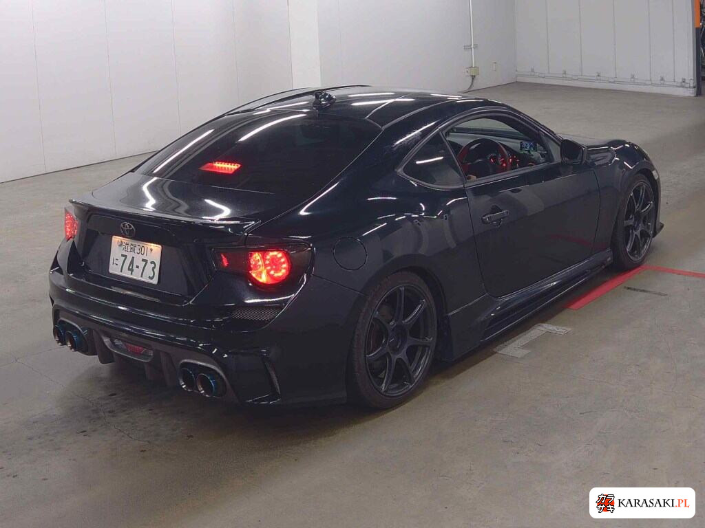 Toyota 86 2012 z aukcji japońskiej