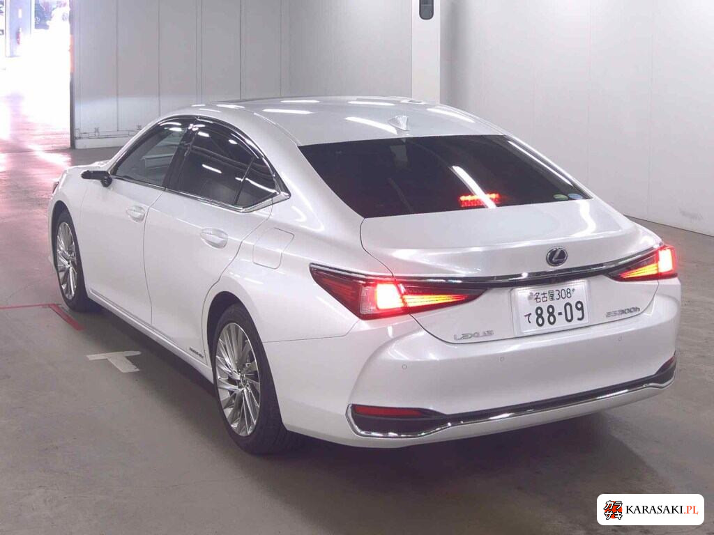 Lexus Es 2019 z aukcji japońskiej