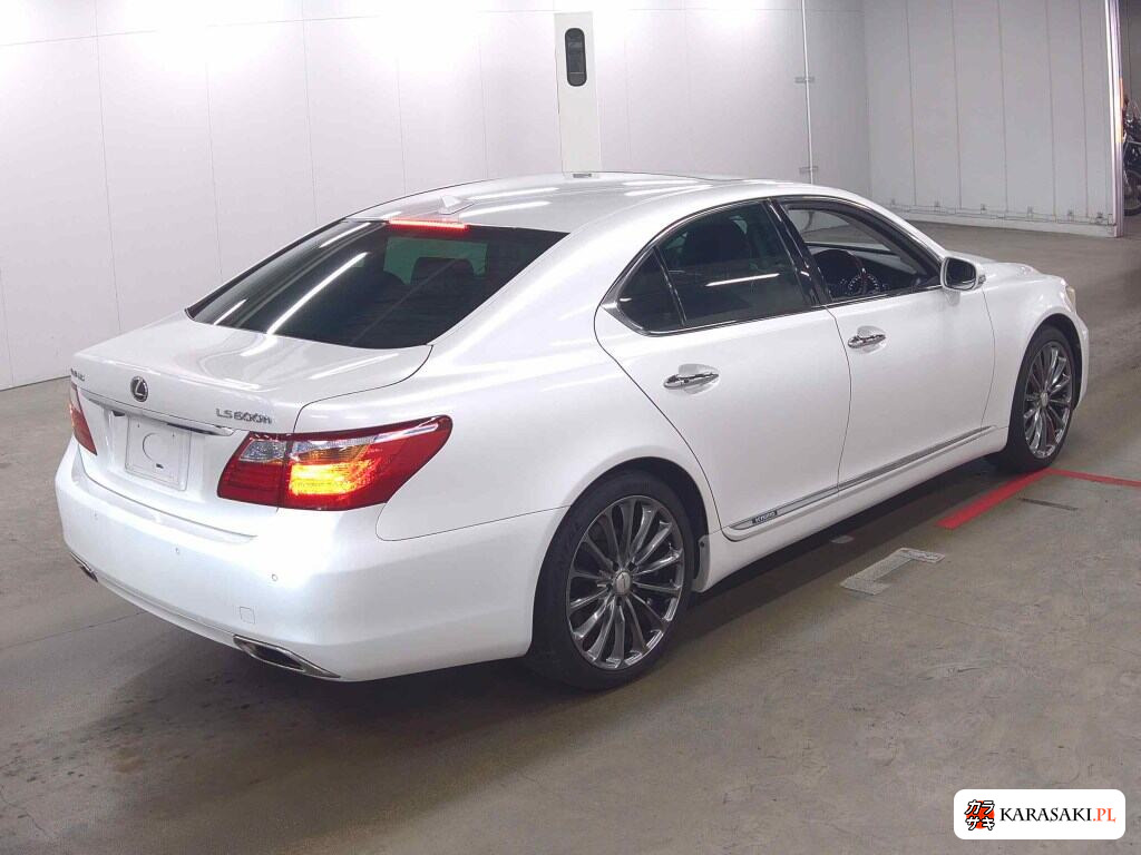 Lexus LS 2010 z aukcji japońskiej