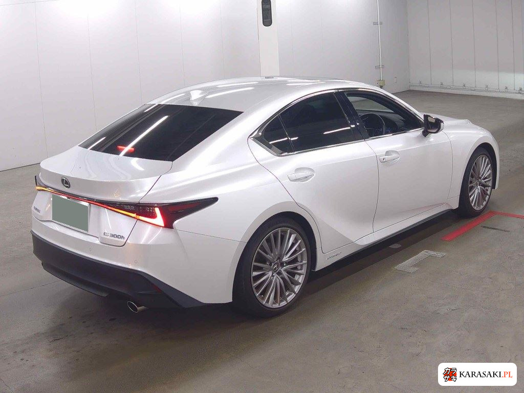 Lexus Is 2022 z aukcji japońskiej