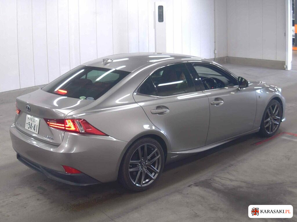 Lexus Is 2014 z aukcji japońskiej