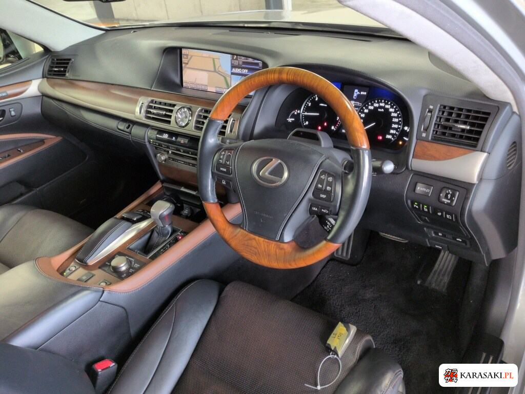 Lexus LS 2014 z aukcji japońskiej
