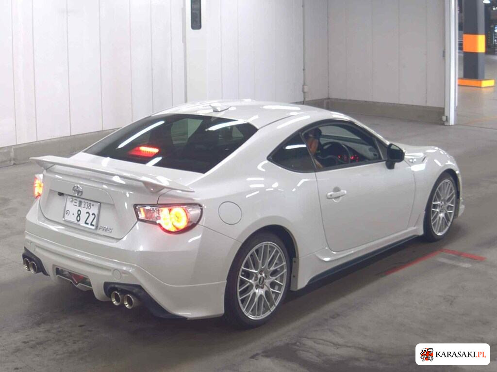 Toyota 86 2012 z aukcji japońskiej