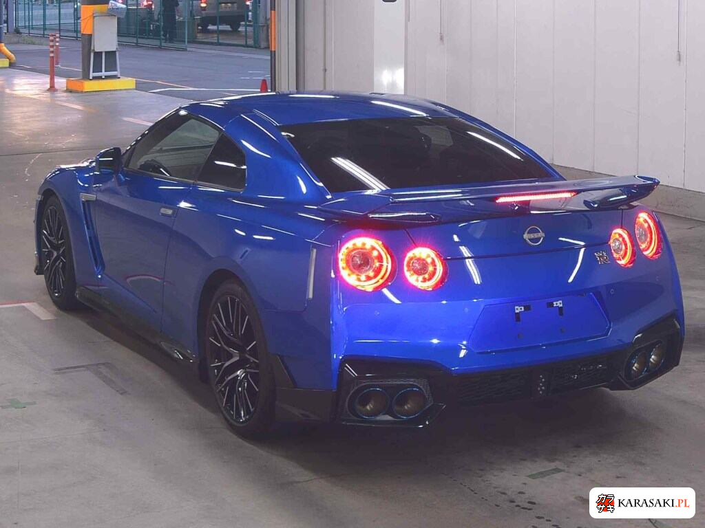 Nissan GT-R 2023 z aukcji japońskiej
