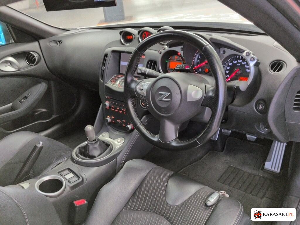 Nissan Fairlady Z 2013 z aukcji japońskiej