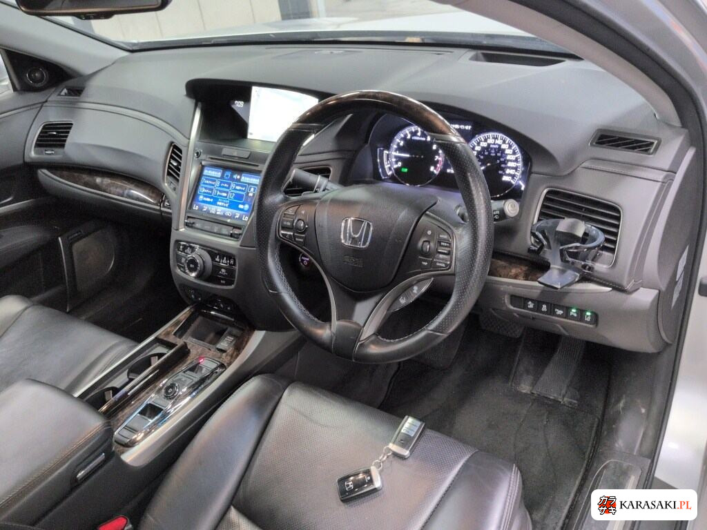 Honda Legend 2015 z aukcji japońskiej