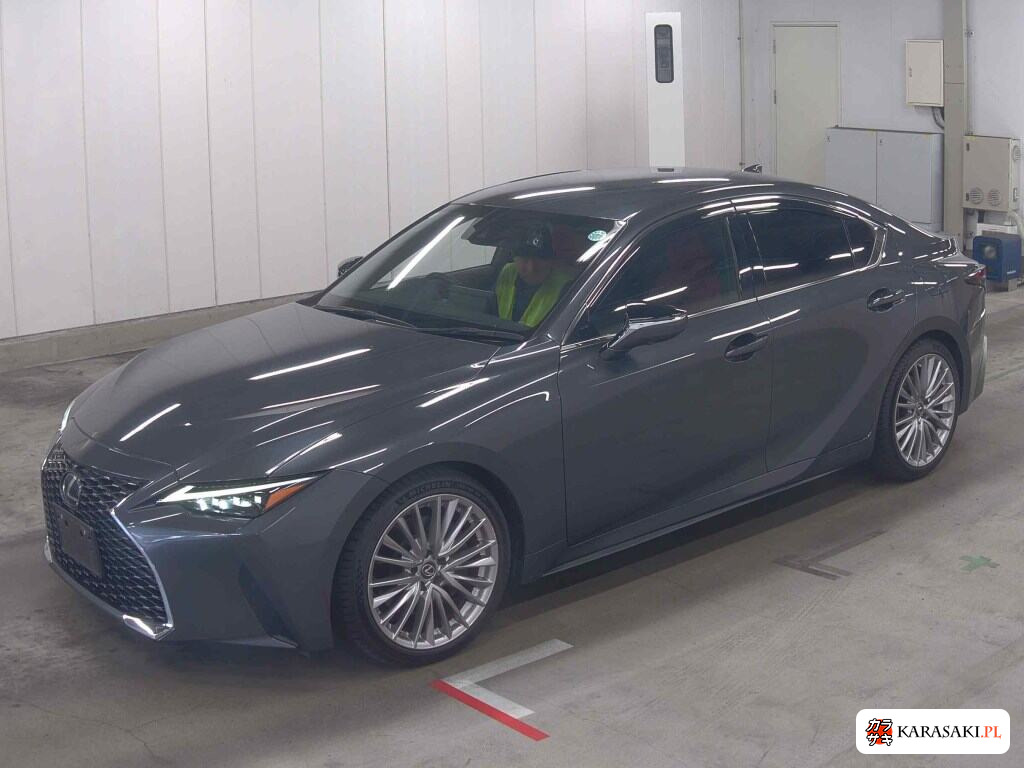 Lexus Is 2021 z aukcji japońskiej