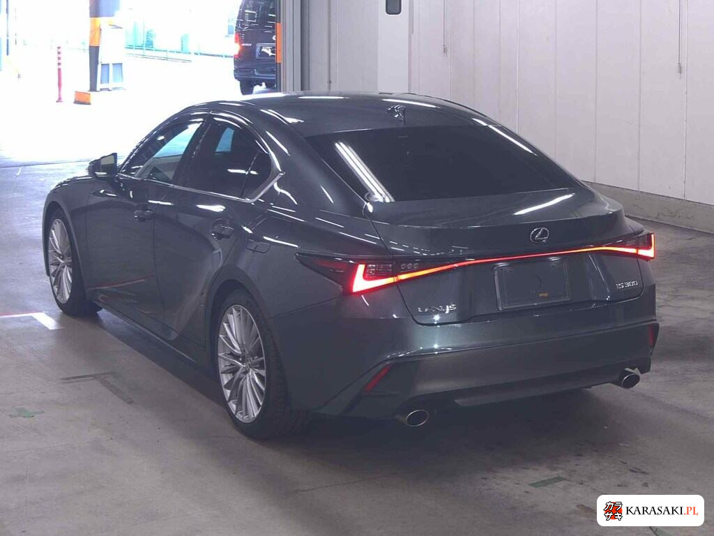 Lexus Is 2021 z aukcji japońskiej