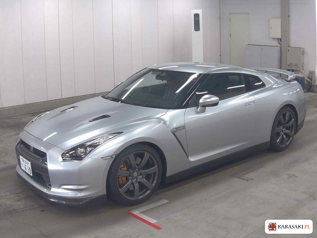 Nissan GT-R 2008 z aukcji japońskiej