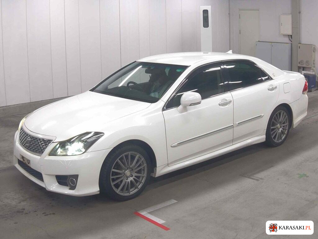 Toyota Crown 2011 z aukcji japońskiej