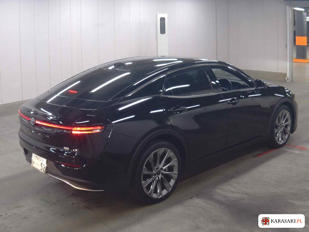 Toyota Crown Crossover 2022 z aukcji japońskiej