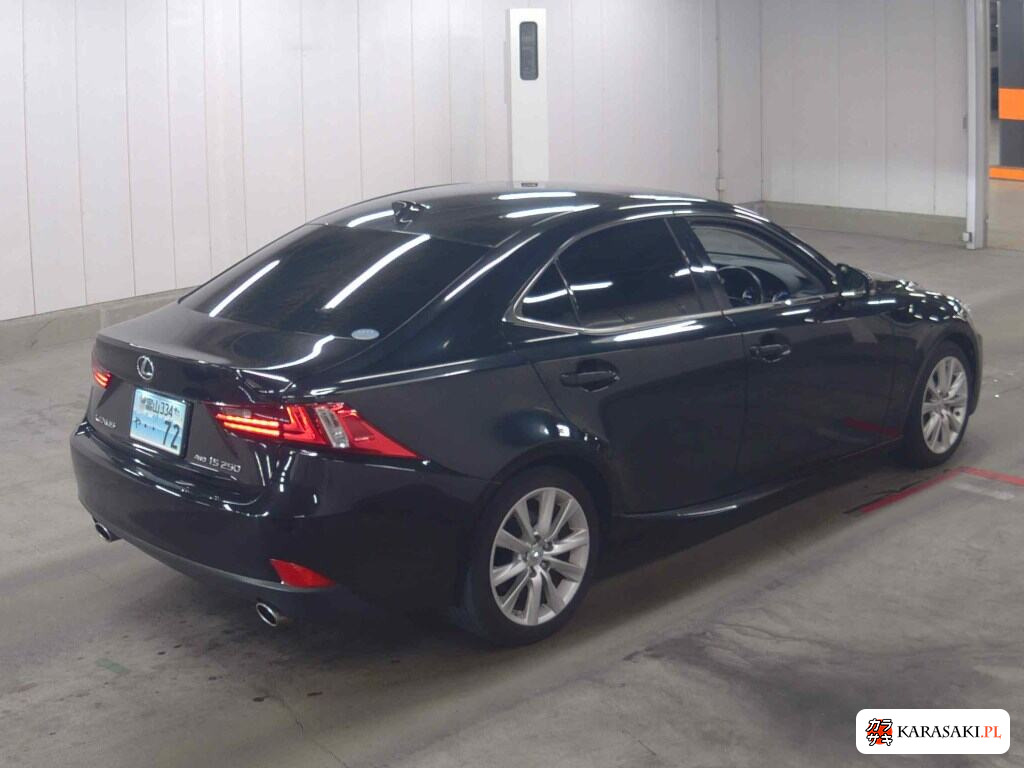 Lexus Is 2013 z aukcji japońskiej