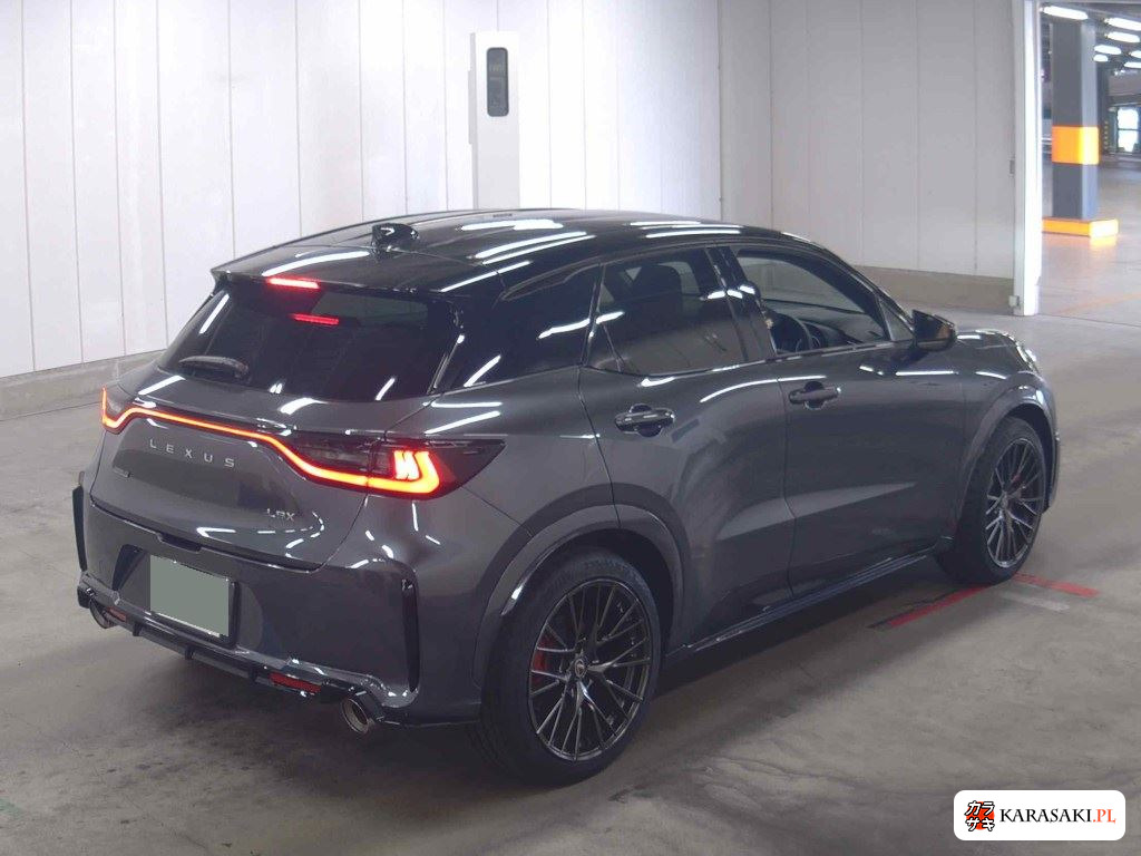 Lexus LBX 2025 z aukcji japońskiej