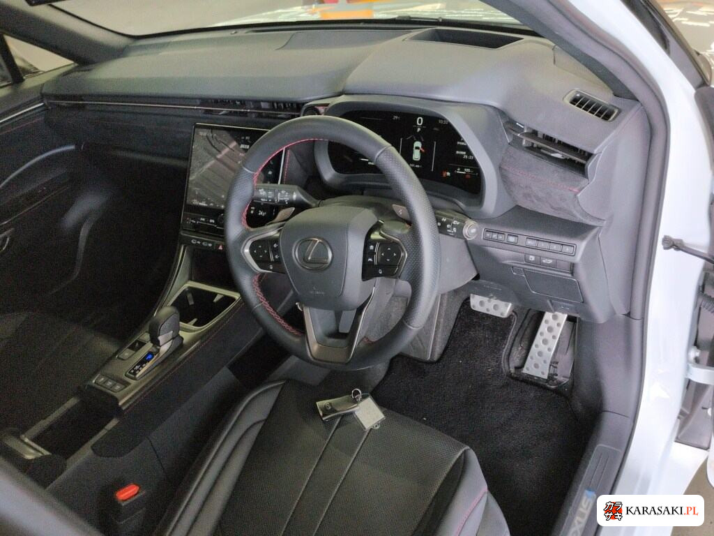 Lexus LBX 2025 z aukcji japońskiej