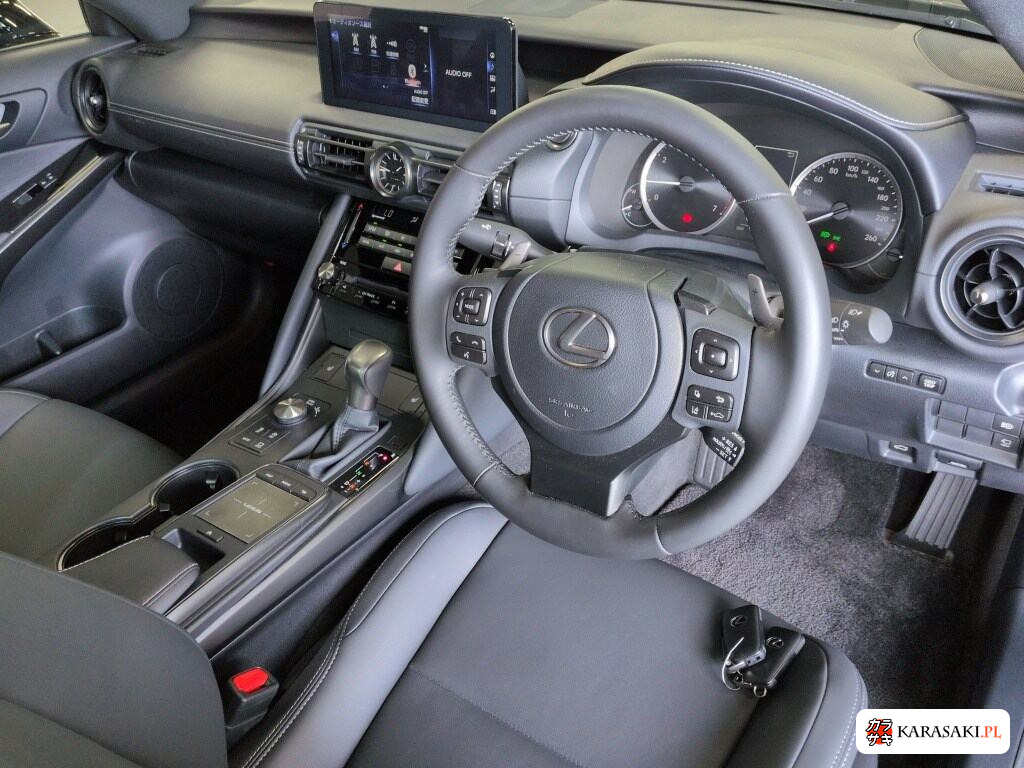 2024 Lexus Is 4D IS300 5