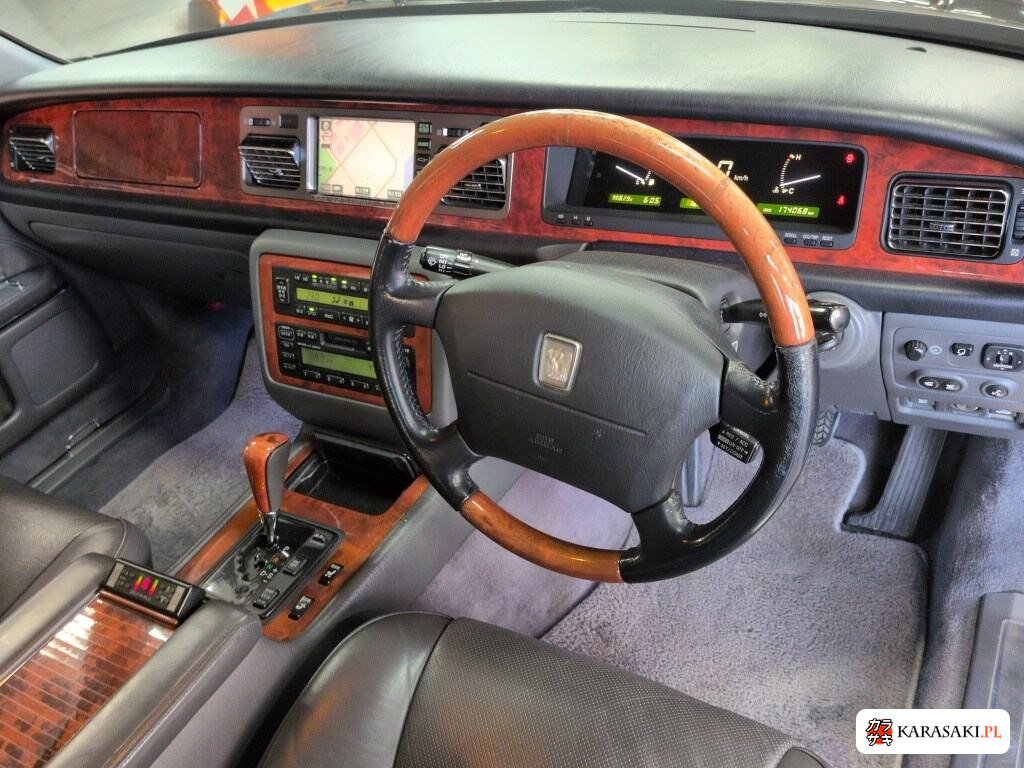 Toyota Century 2005 z aukcji japońskiej