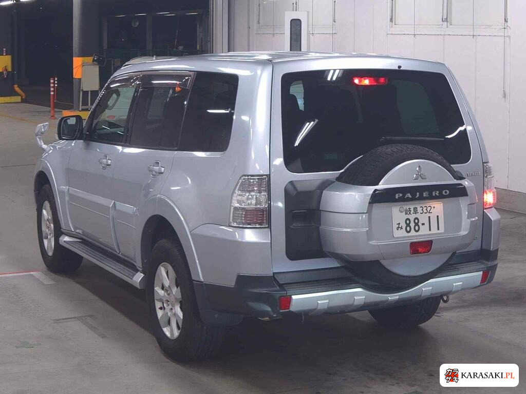 Mitsubishi Pajero 2009 z aukcji japońskiej