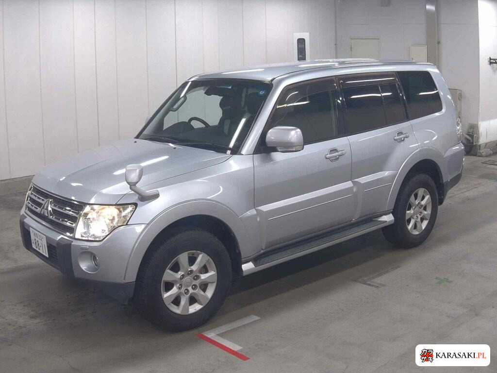 Mitsubishi Pajero 2009 z aukcji japońskiej