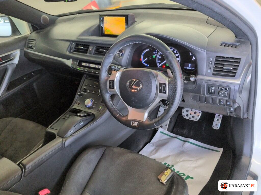 Lexus CT 2011 z aukcji japońskiej