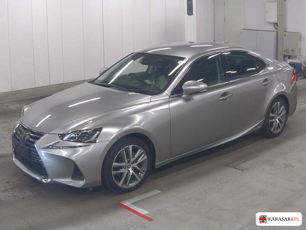 Lexus Is 2018 z aukcji japońskiej