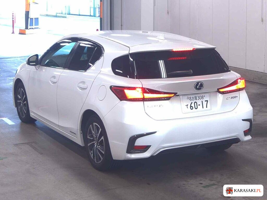 Lexus CT 2018 z aukcji japońskiej