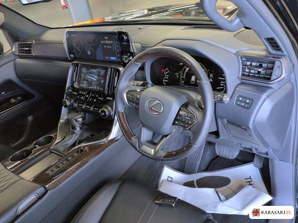 Lexus LX 2023 z aukcji japońskiej